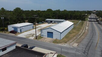 309 N East St, Sherman TX - Warehouse