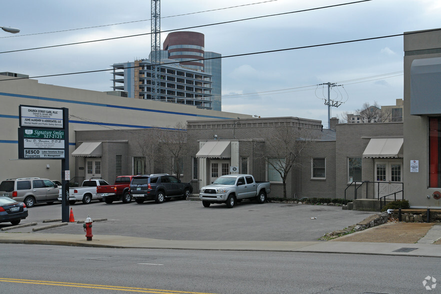 1913-1915 Church St, Nashville, TN for lease - Building Photo - Image 2 of 5