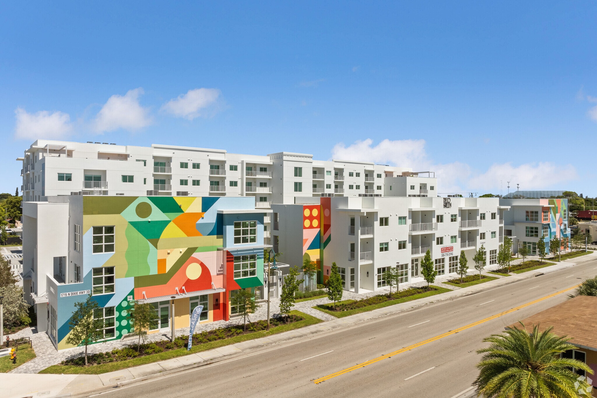 1715 N Dixie Hwy, Lake Worth, FL for lease Building Photo- Image 1 of 9