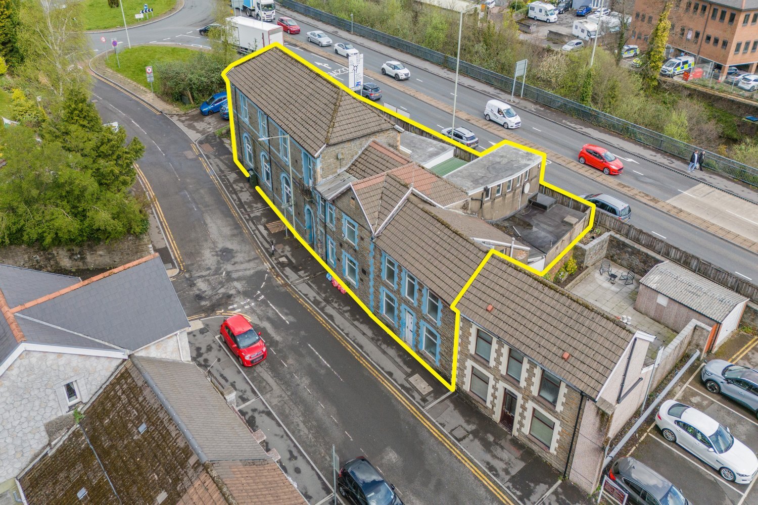 69 Cymmer Rd, Porth for sale Primary Photo- Image 1 of 1