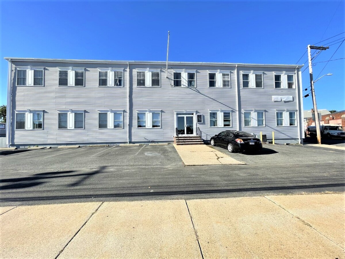 151 Mystic Ave, Medford, MA 02155