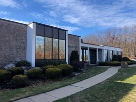 90 Douglas Pike, Smithfield RI - Warehouse