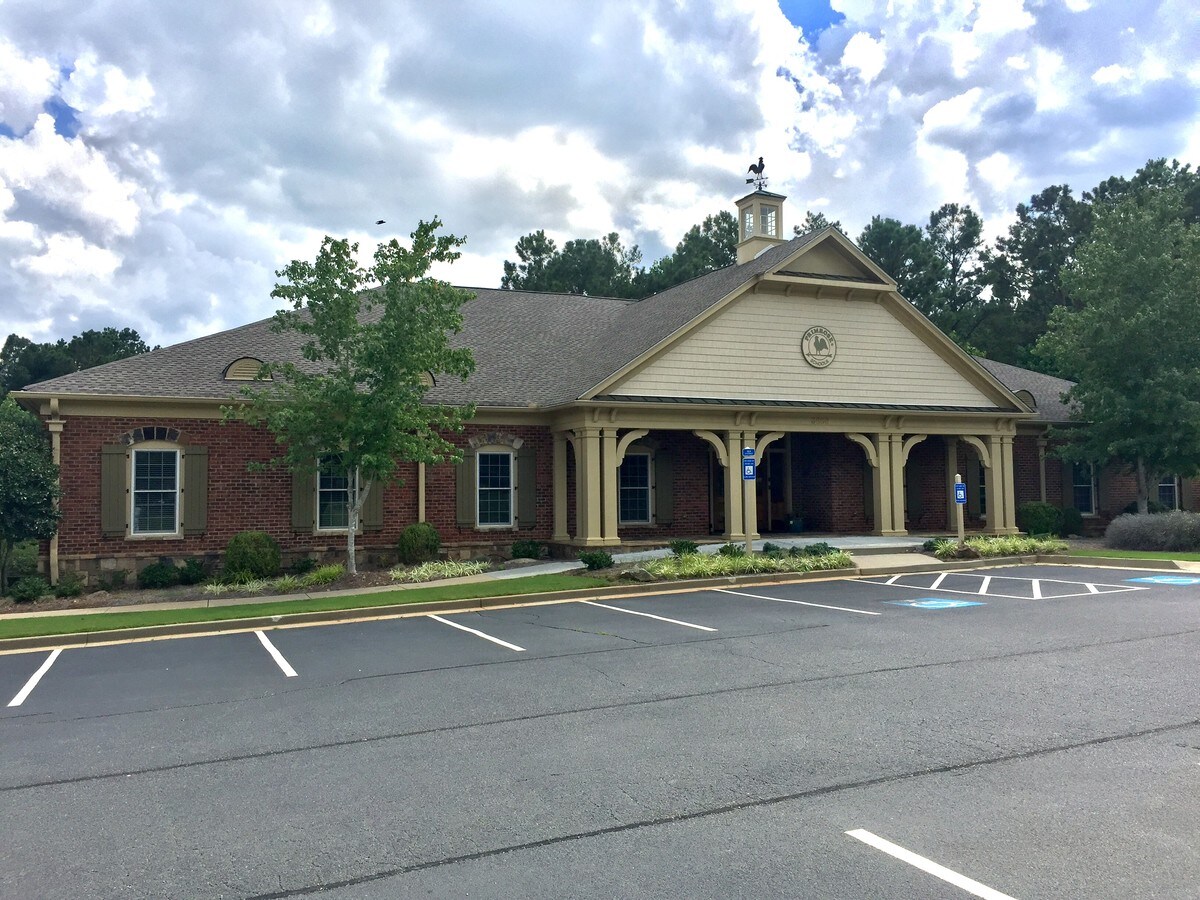 3660 Cedarcrest Rd, Acworth, GA 30101