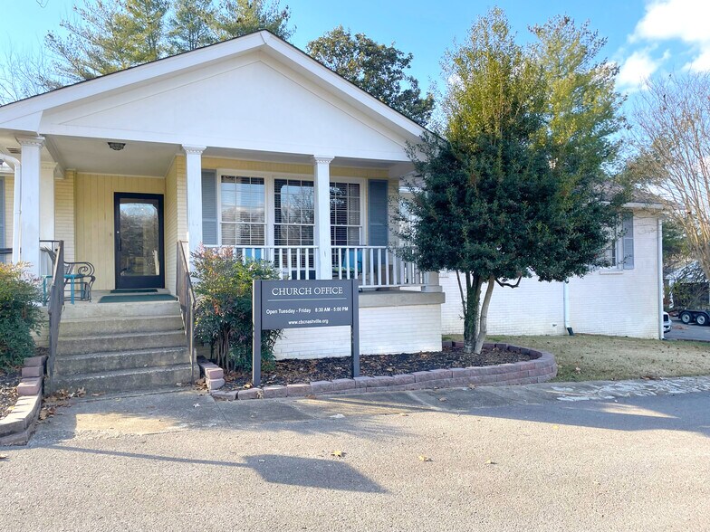 6005 Edmondson Pike, Nashville, TN 37211 Office for Lease