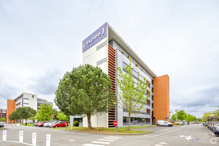 13 Rue Marie Louise Dissard, Toulouse for lease - Primary Photo - Image 1 of 4