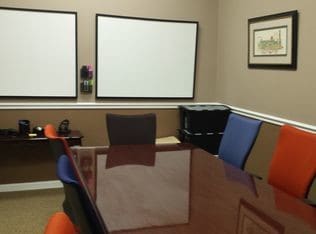 112 W Market St, Athens, AL for lease - Interior Photo - Image 2 of 4