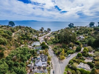 More details for 16-22 Brighton Avenue, Bolinas, CA - Retail for Sale