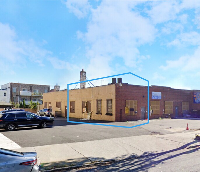 2567 Shell Rd, Brooklyn, NY for sale - Building Photo - Image 1 of 1