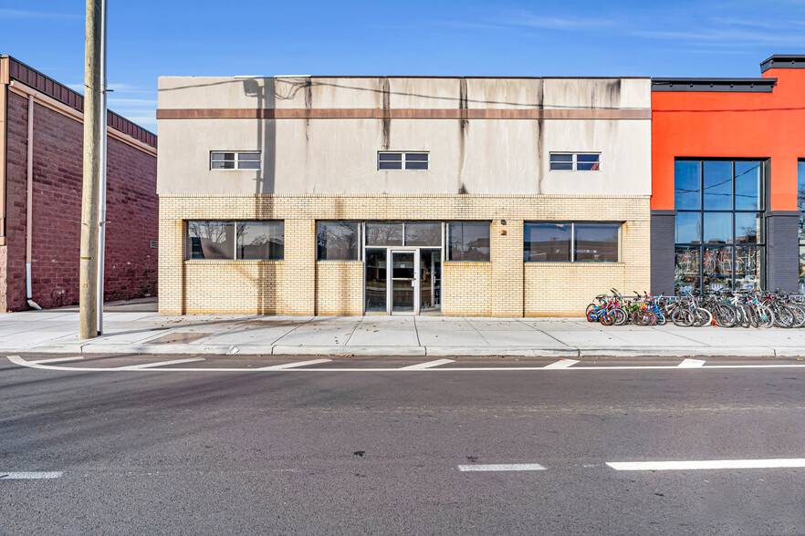 17-19 Main St, Asbury Park, NJ for lease - Building Photo - Image 1 of 18