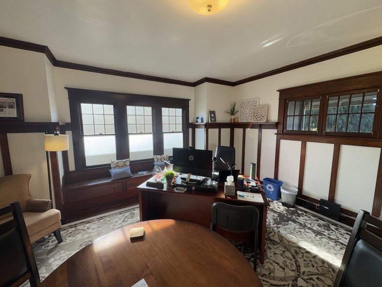 518 SW 3rd St, Corvallis, OR for sale - Building Photo - Image 2 of 19