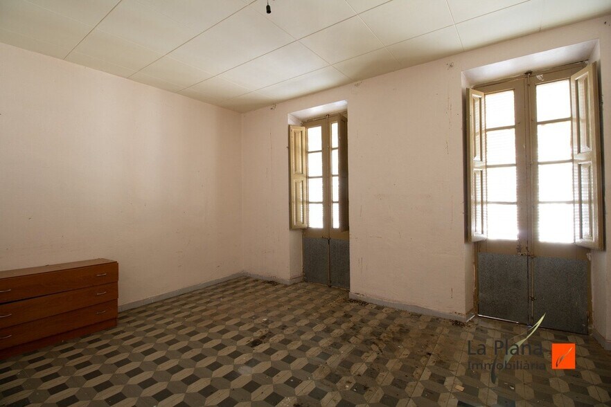 Multifamily in Santa Bàrbara, Tarragona for sale - Interior Photo - Image 2 of 5