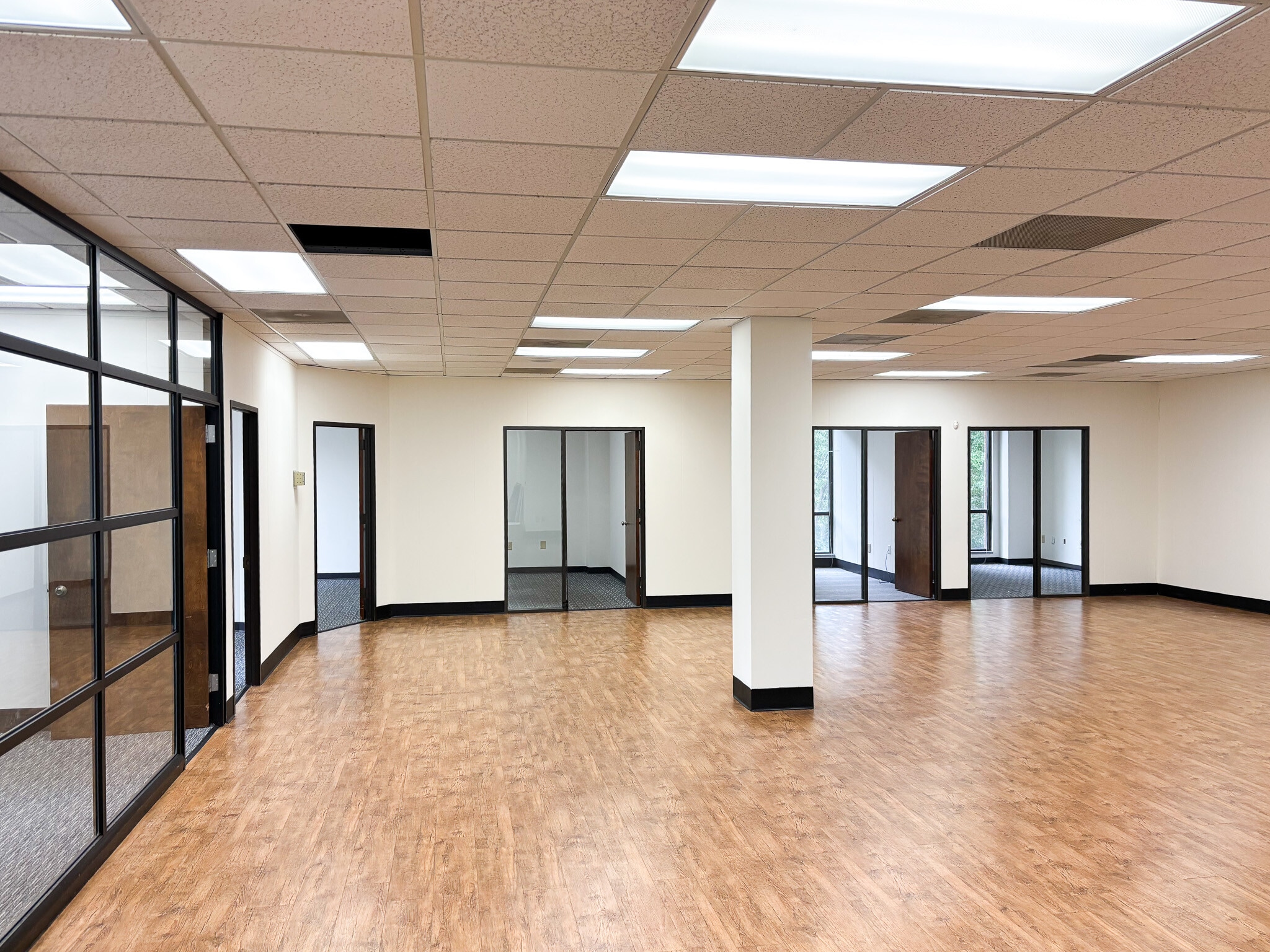 6404 Falls of Neuse Rd, Raleigh, NC for lease Interior Photo- Image 1 of 4