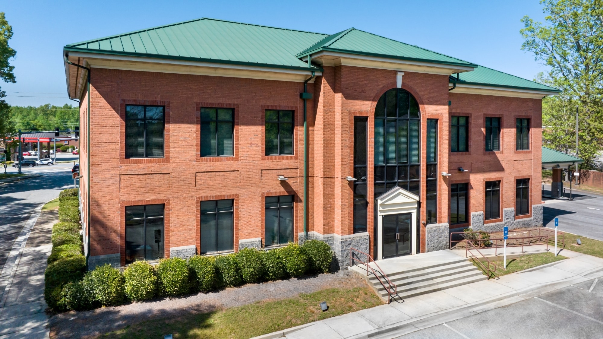 525 E Crossville Rd, Roswell, GA for sale Building Photo- Image 1 of 15