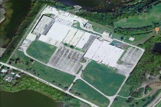 8200 Broadwell Rd, Newtown, OH - AERIAL  map view