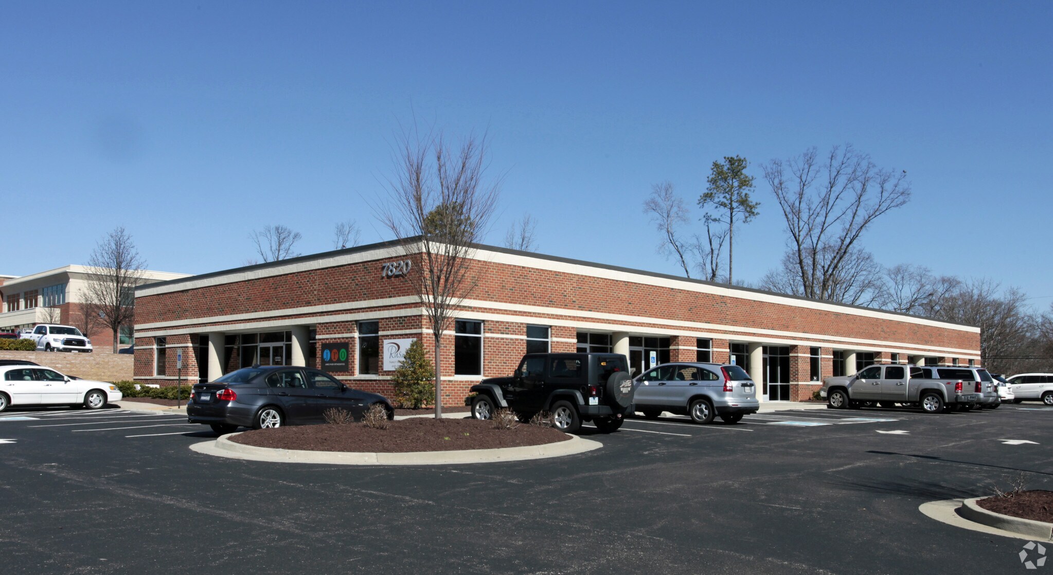 7820-7828 Shrader Rd, Richmond, VA for sale Primary Photo- Image 1 of 1