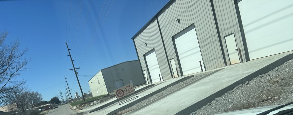 1507 SW G Ave, Lawton, OK for sale - Primary Photo - Image 3 of 6