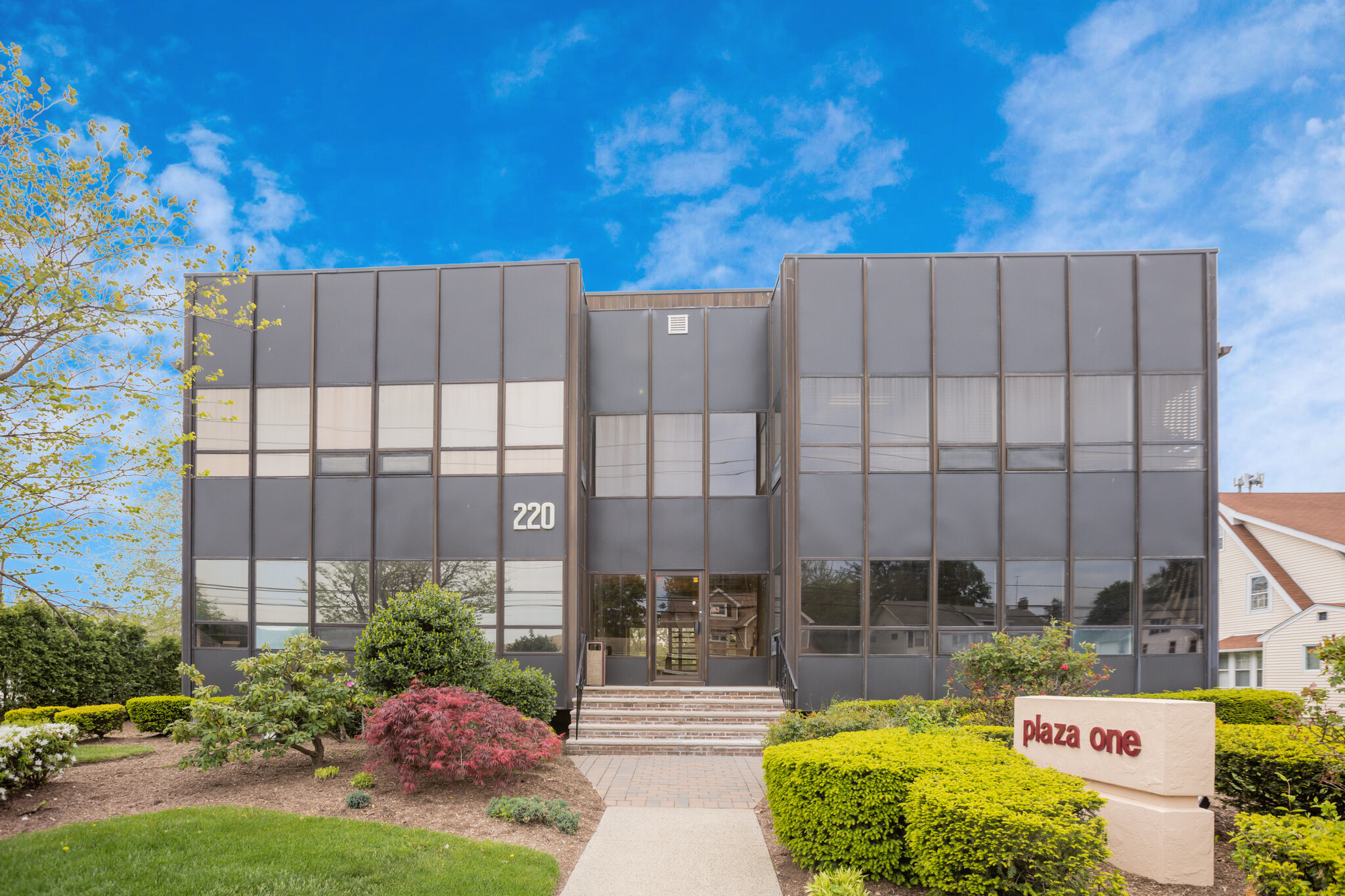 220 Kinderkamack Rd, Westwood, NJ for lease Building Photo- Image 1 of 11