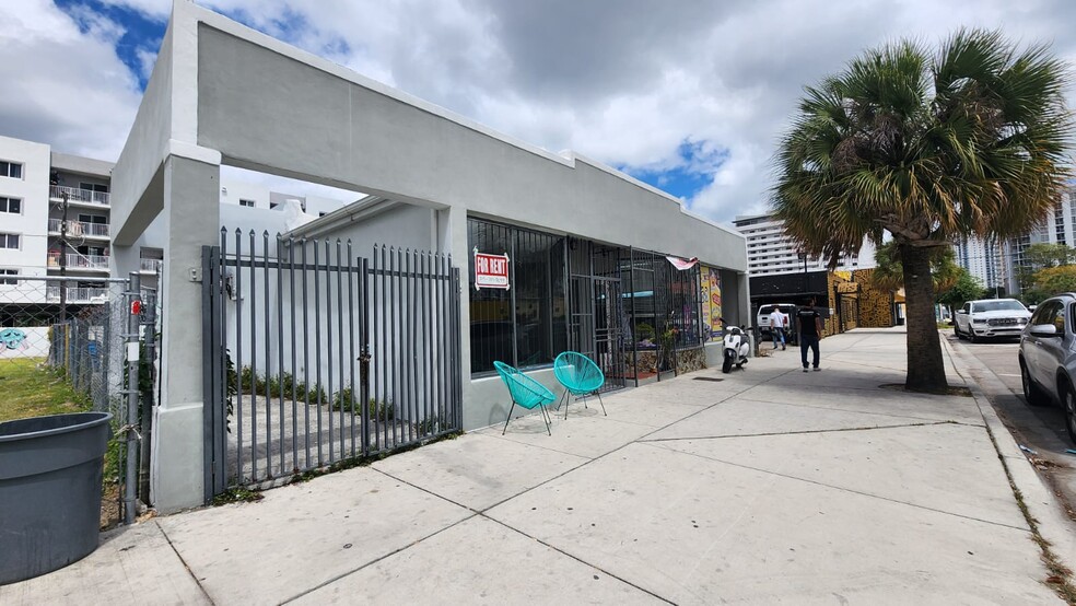 727-731 W Flagler St, Miami, FL for sale - Building Photo - Image 3 of 43