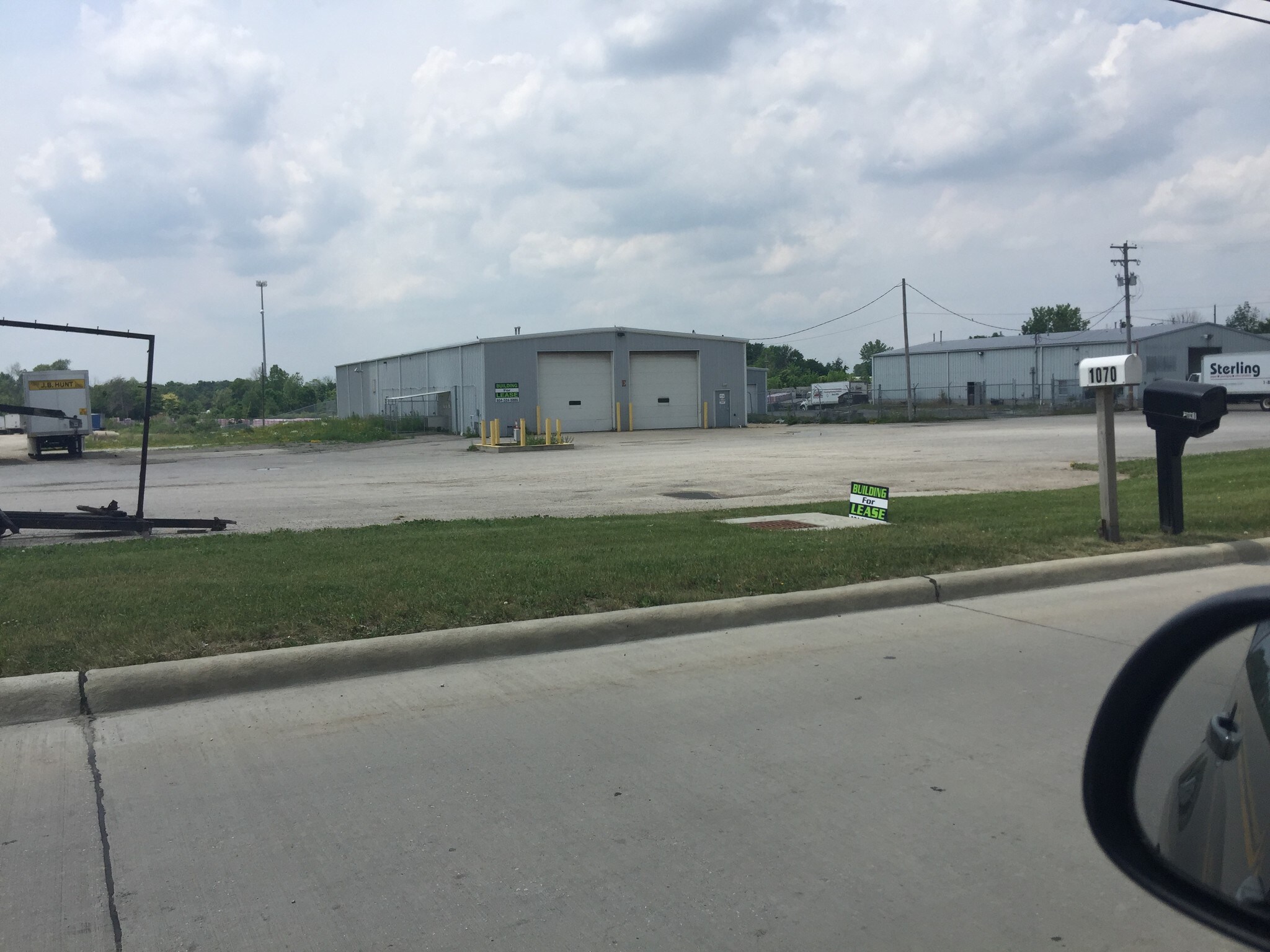 1041 A Lake Rd, Medina, OH 44256 Flex Space Opportunity With Up to 15 Acres