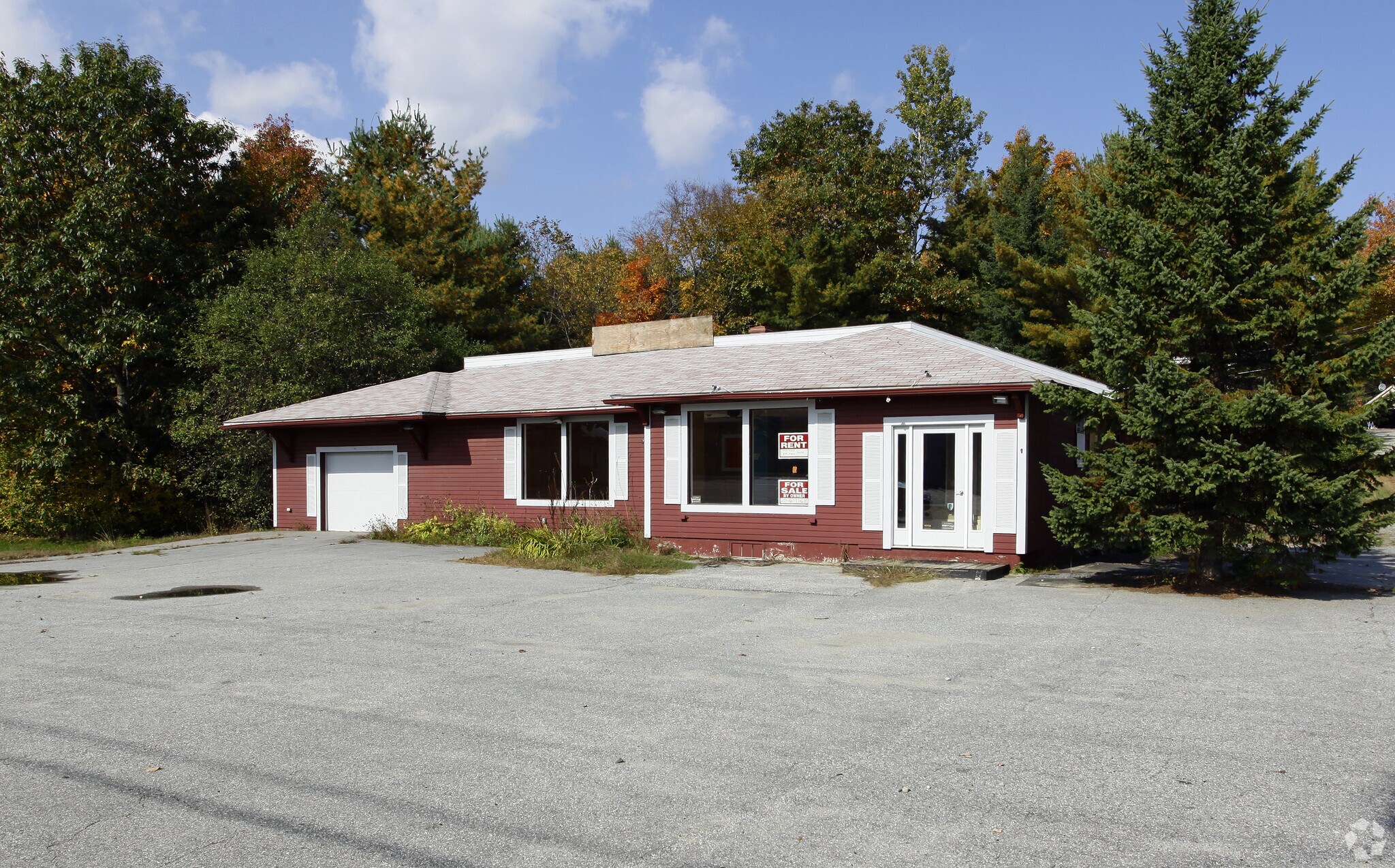 275 Main St, Jay, ME for sale Primary Photo- Image 1 of 1