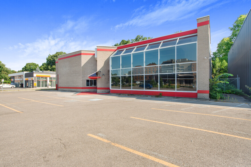 251 Boul Brien, Repentigny, QC for lease - Building Photo - Image 1 of 20