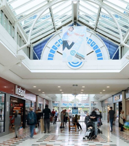 Pendleton Way, Salford for lease - Building Photo - Image 3 of 4