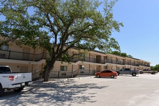 More details for 1609 N Hill St, Three Rivers, TX - Multifamily for Sale