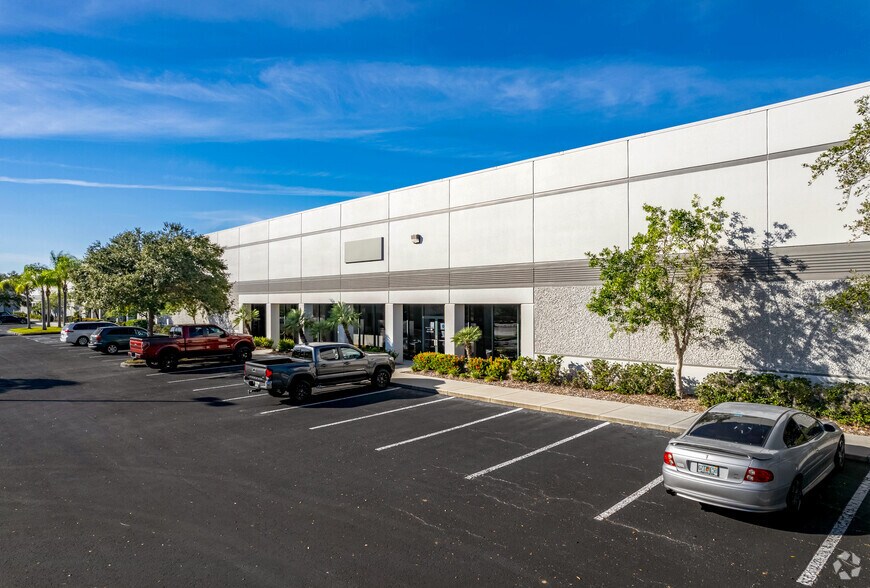 7340 Bryan Dairy Rd, Largo, FL 33777 Bryan Dairy East