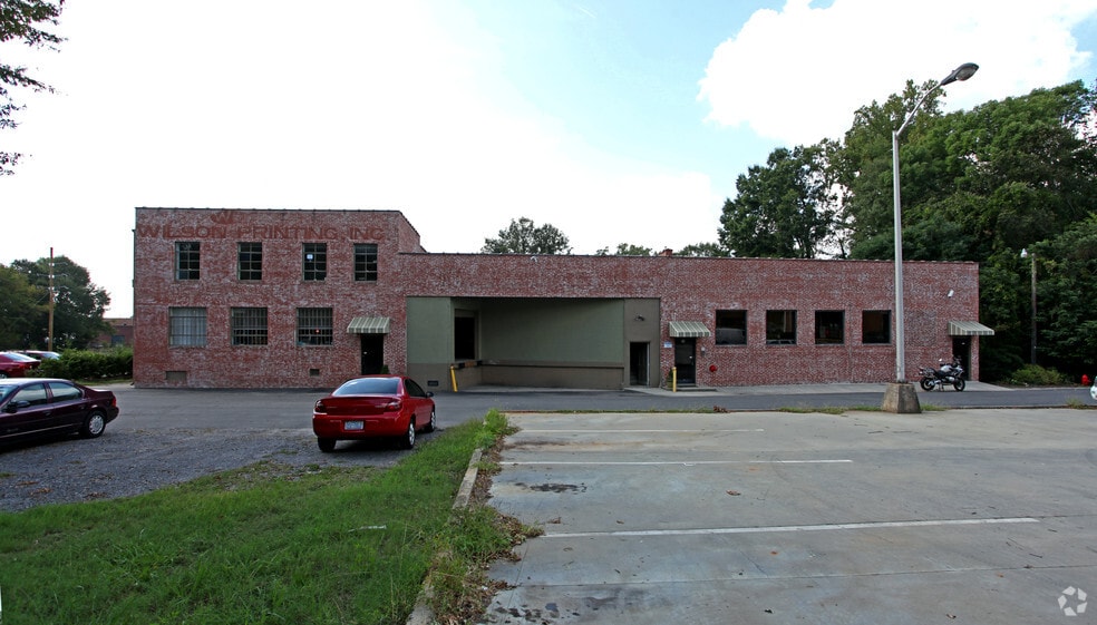 52-53 Ervin St, Belmont, NC for lease - Primary Photo - Image 2 of 9
