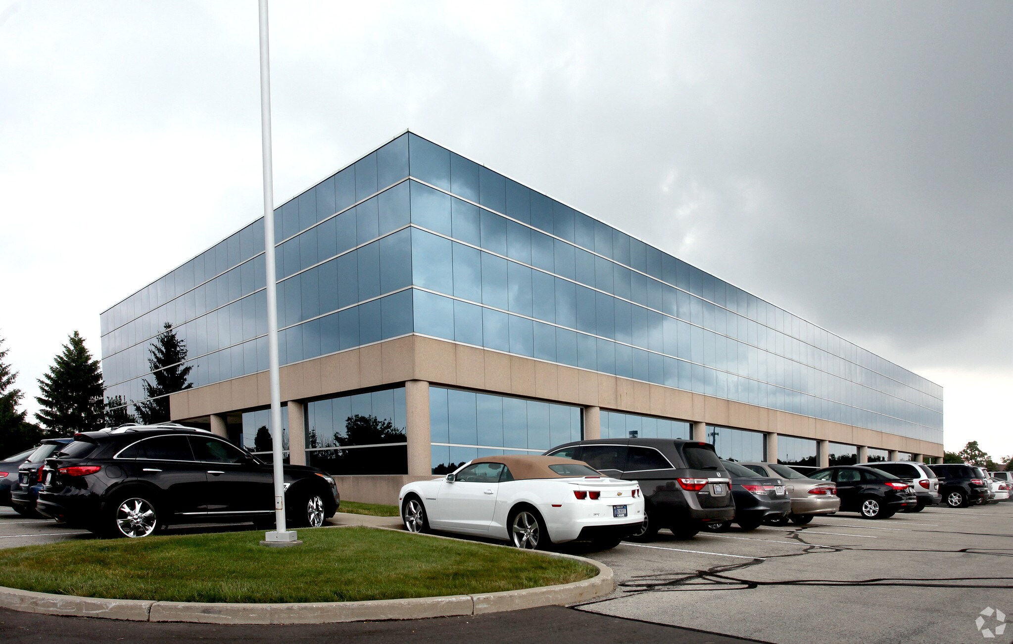 9465 Counselors Row, Indianapolis, IN 46240 The Precedent Office Park