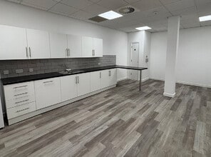 1 The Pavilions, Solihull for sale Interior Photo- Image 1 of 3