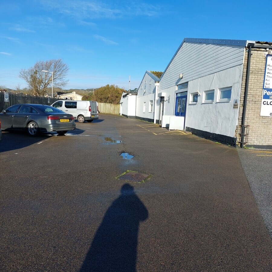 Eastern Green, Penzance, CON TR18 3AS Prow Park Penzance