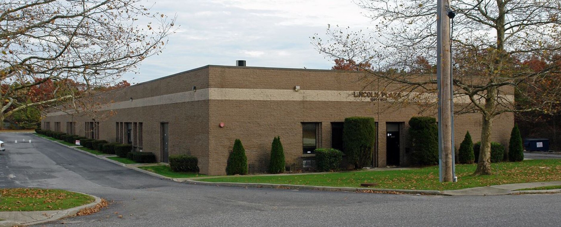 15011539 Lincoln Ave, Holbrook, NY 11741