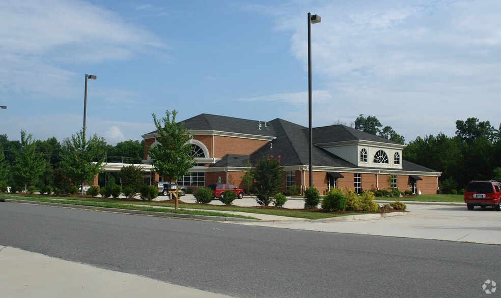 2670 Mills Park Dr, Rock Hill, SC for lease - Building Photo - Image 1 of 2