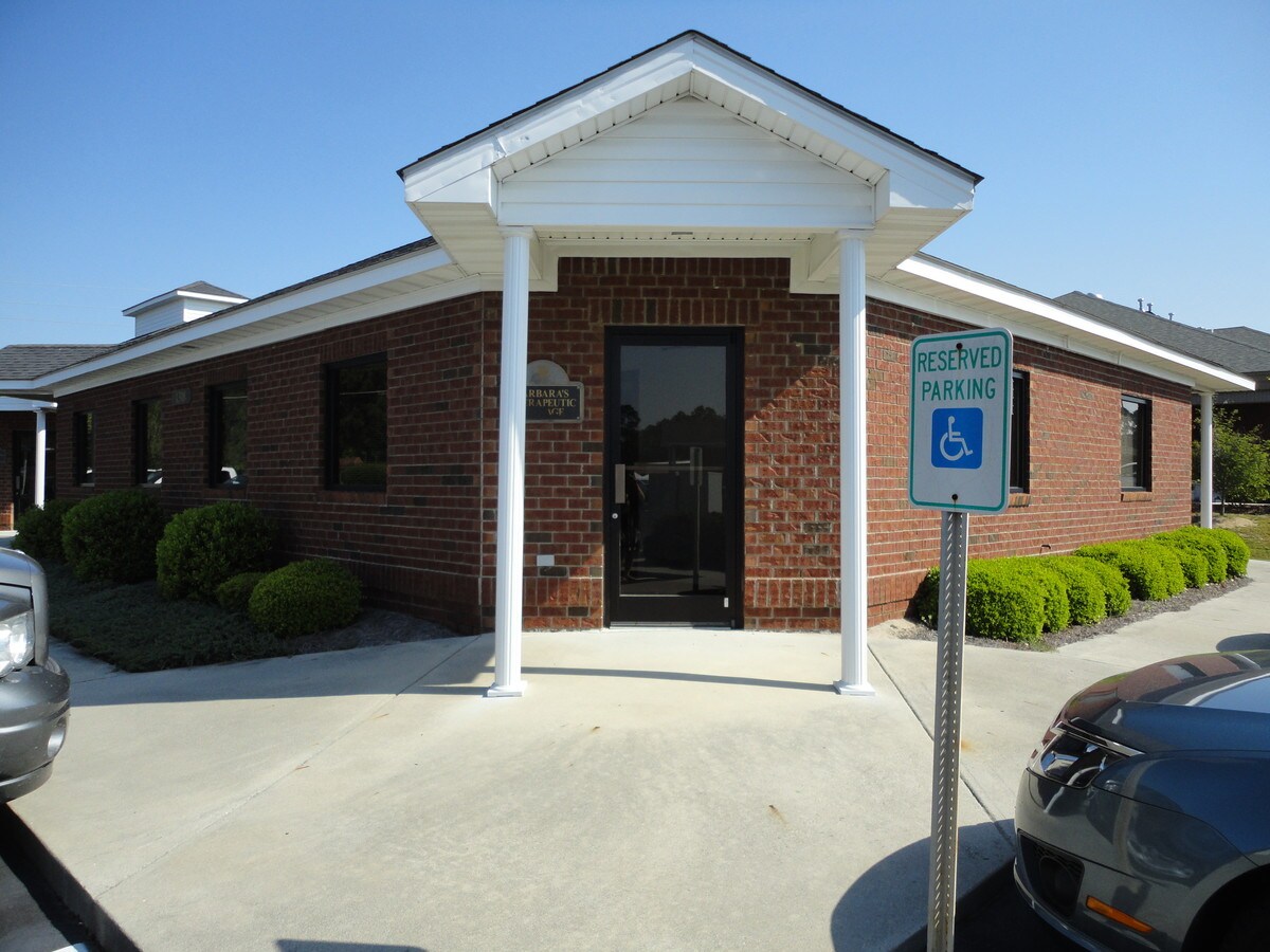 1400 Wayne Memorial Dr, Goldsboro, NC 27534