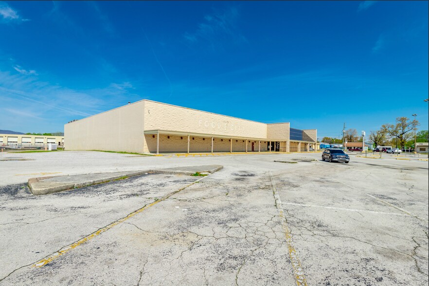 1600 E 23rd St, Chattanooga, TN for lease - Building Photo - Image 3 of 20