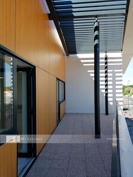 Flex in Neuville-sur-Oise for lease - Other - Image 2 of 2