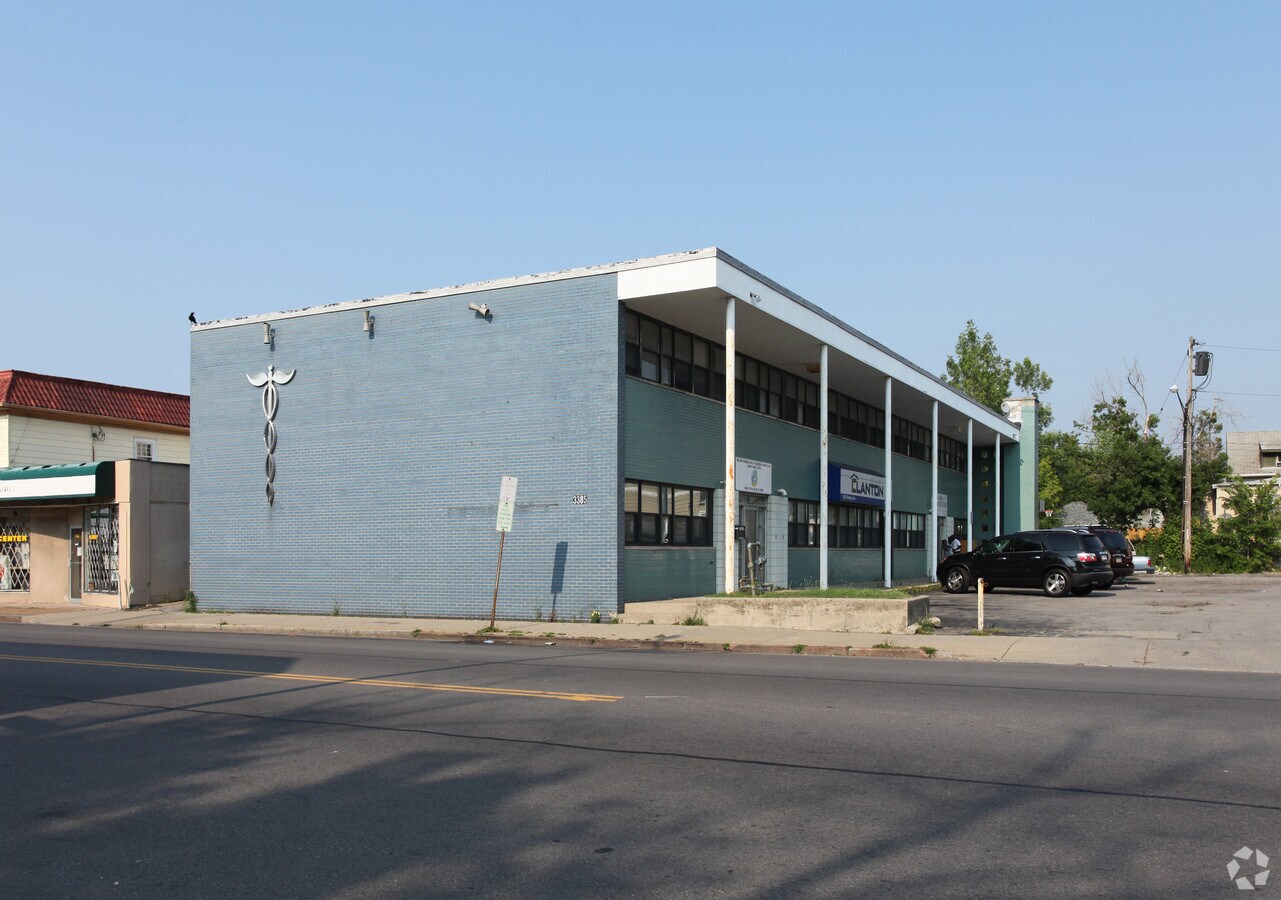 3385 Bailey Ave, Buffalo, NY 14215