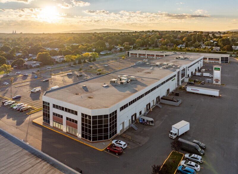 2800 Av Saint-Jean-Baptiste, Québec, QC for lease - Building Photo - Image 3 of 10