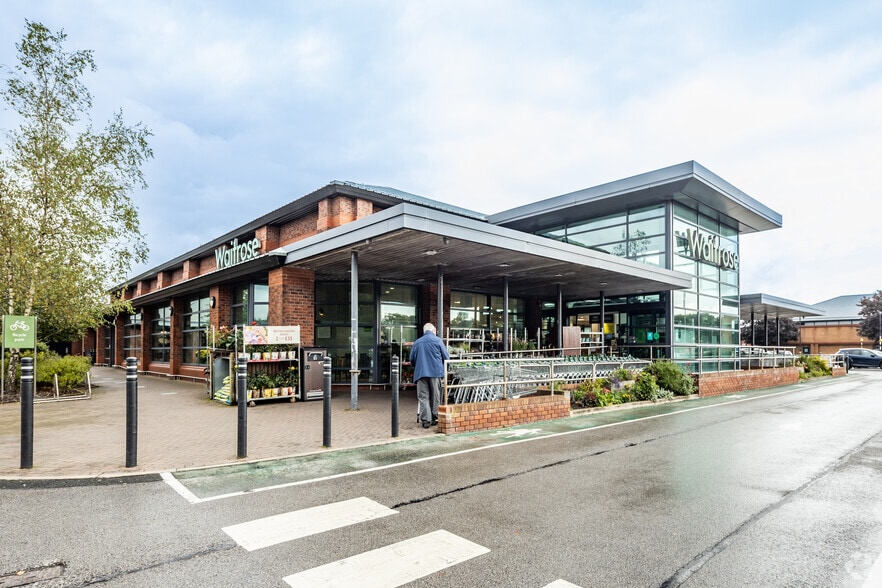 Capitol Way, Preston for sale - Primary Photo - Image 1 of 1