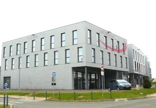 Office in Nogent-le-Phaye for lease Building Photo- Image 1 of 6