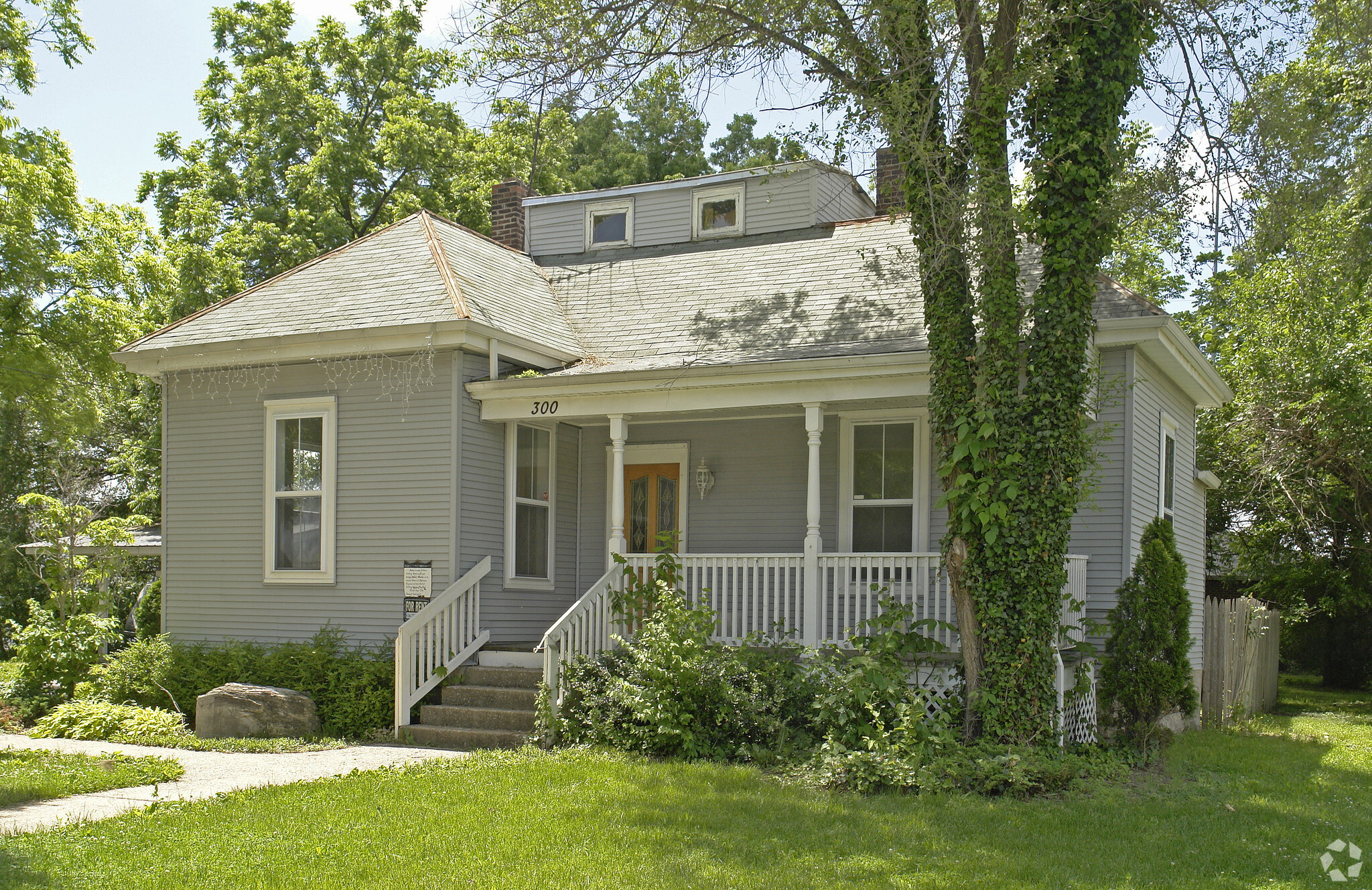 300 Main St, Saint Peters, MO for sale Primary Photo- Image 1 of 1