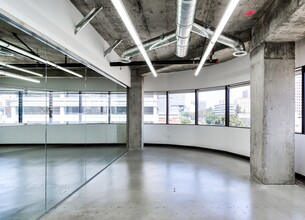 312 E 1st St, Los Angeles, CA for lease Interior Photo- Image 2 of 7