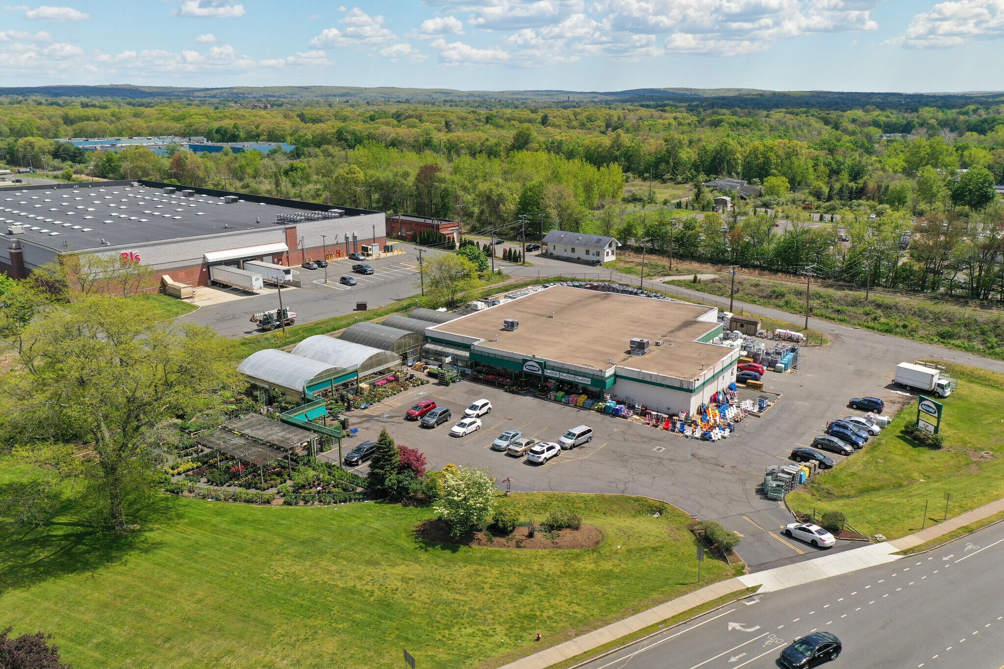 33 Adams St, Manchester, CT for sale Building Photo- Image 1 of 1