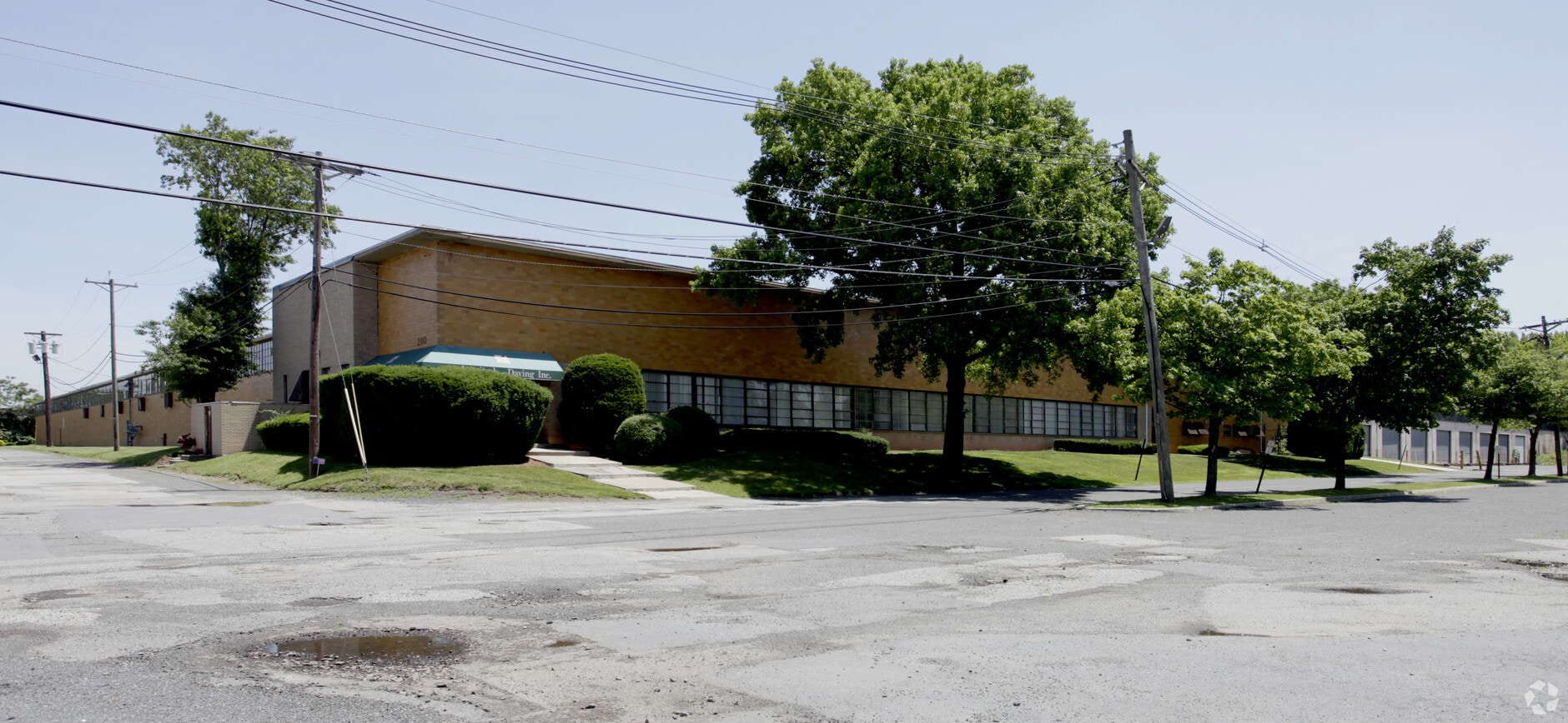 21002110 State Route 27, Edison, NJ 08817