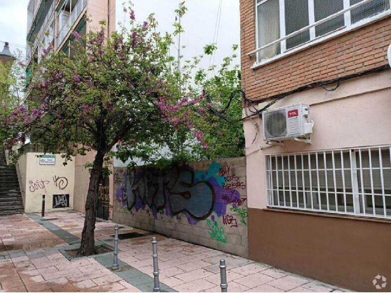 Calle Teruel, 3, Alcobendas, Madrid for sale - Building Photo - Image 2 of 3