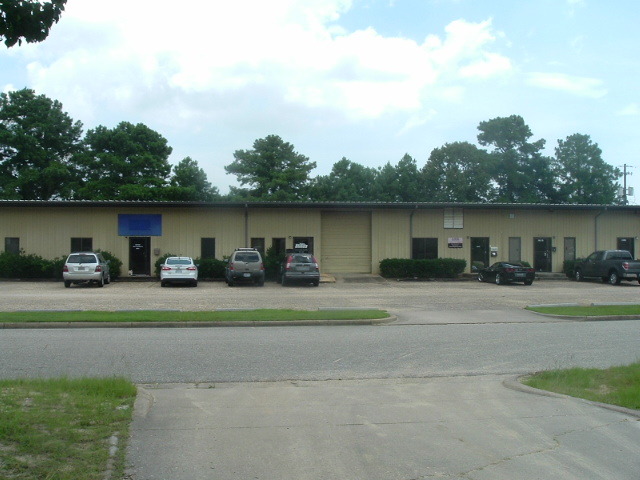 901 Butler Dr, Mobile, AL for lease Building Photo- Image 1 of 6