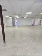 2830 Winkler Ave, Fort Myers, FL for lease Building Photo- Image 2 of 10