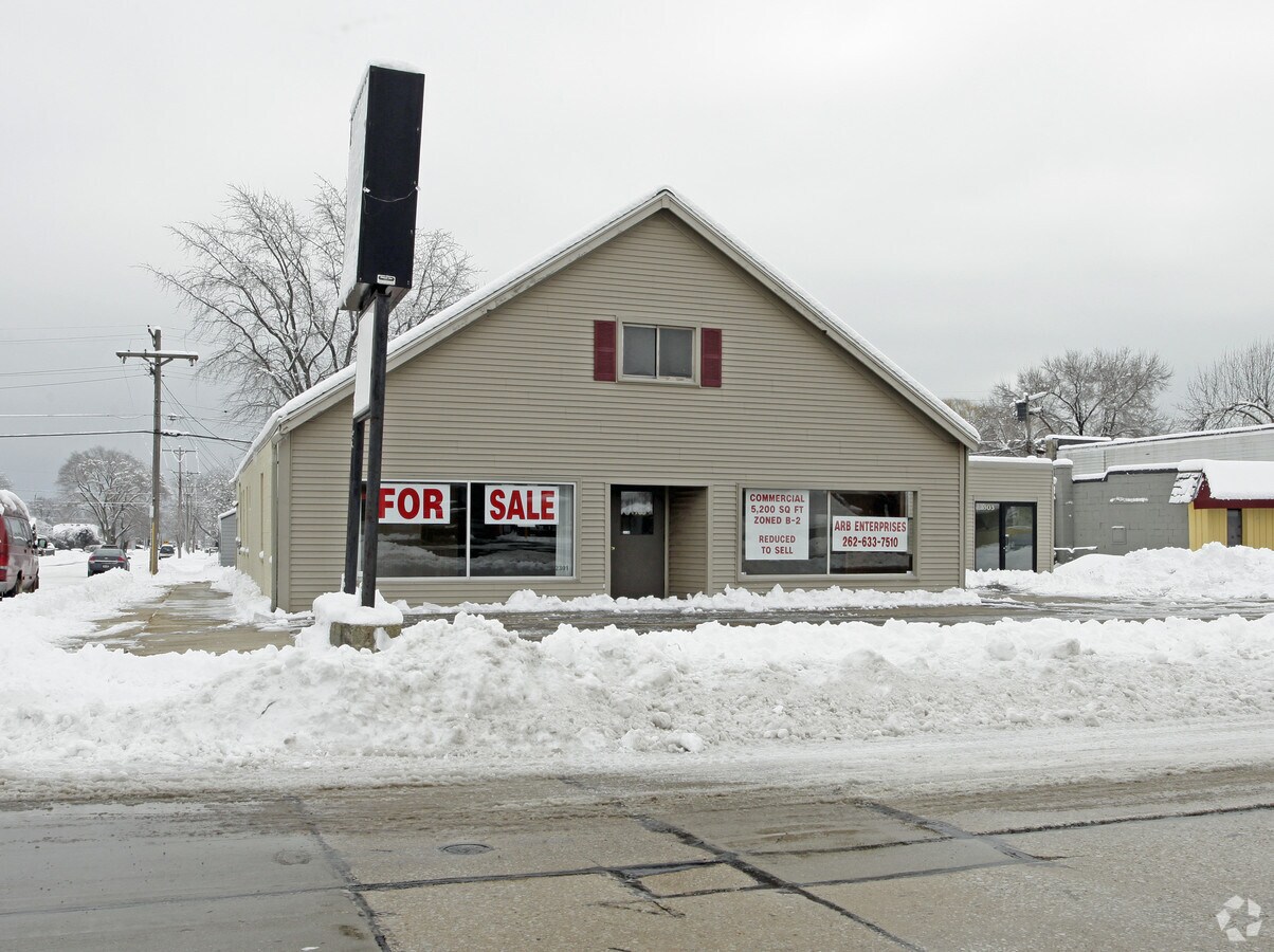 2301 Lathrop Ave, Racine, WI 53405 Property Record