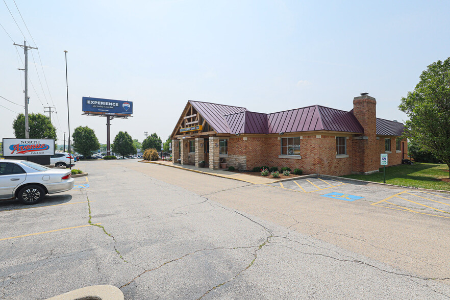 27W371 North Ave, West Chicago, IL for sale - Building Photo - Image 2 of 58